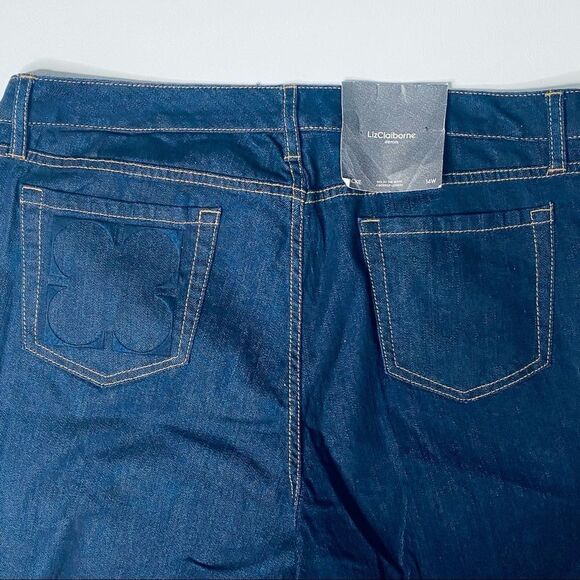 Liz Claiborne | NWT Cropped Denim Jeans - Picture 6 of 7
